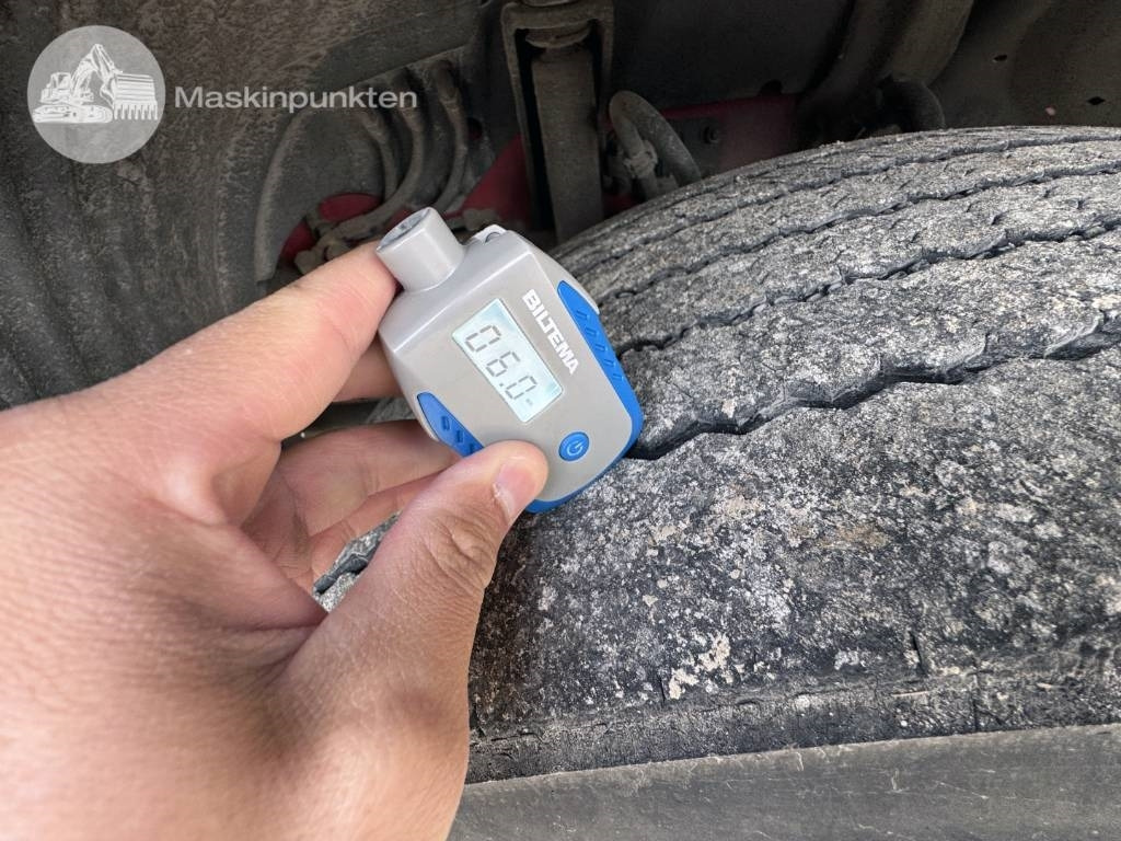 Scania R 490 LB Kassett - Kamion vetëshkarkues: foto 4 Scania R 490 LB Kassett - Kamion vetëshkarkues: foto 4