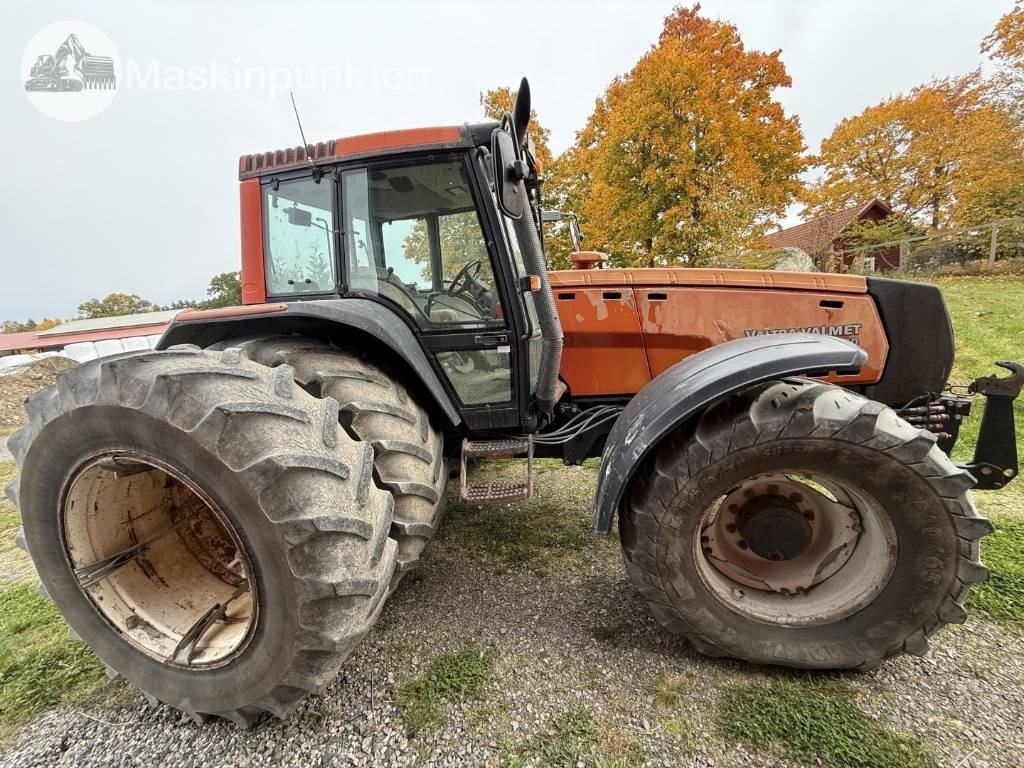 Valtra Valmet 8350-4 - Traktor: foto 4 Valtra Valmet 8350-4 - Traktor: foto 4