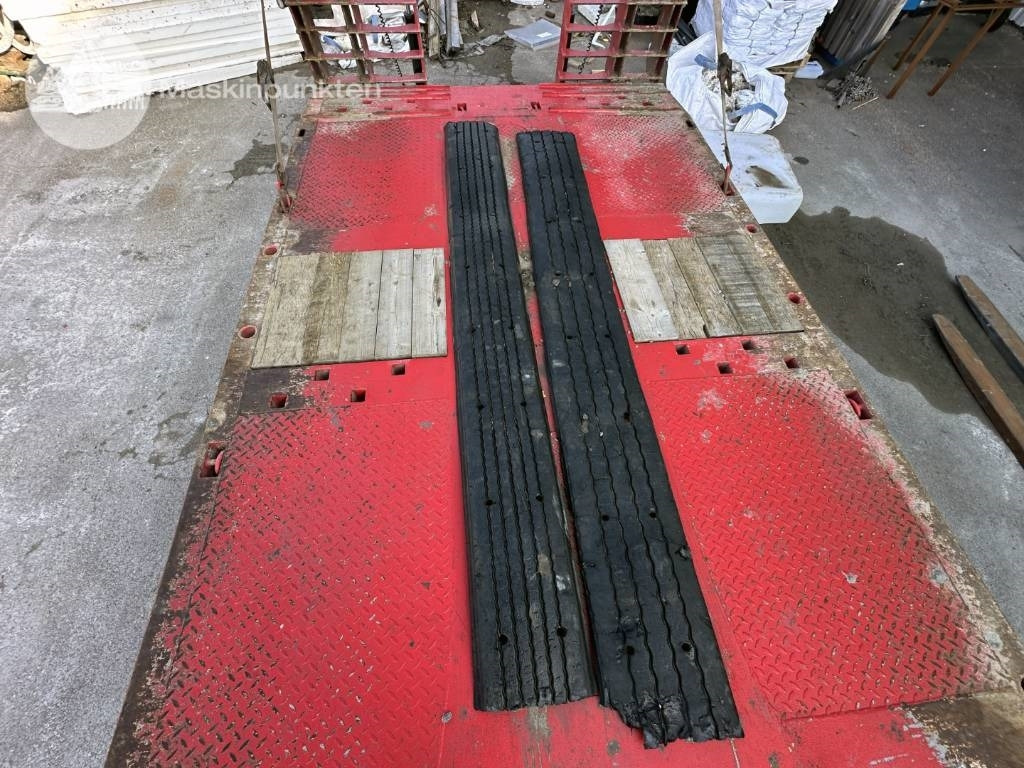 Gjysmë rimorkio me plan ngarkimi të ulët Vm-trailer VM 41-4-RLSZO-S JUMBO: foto 25