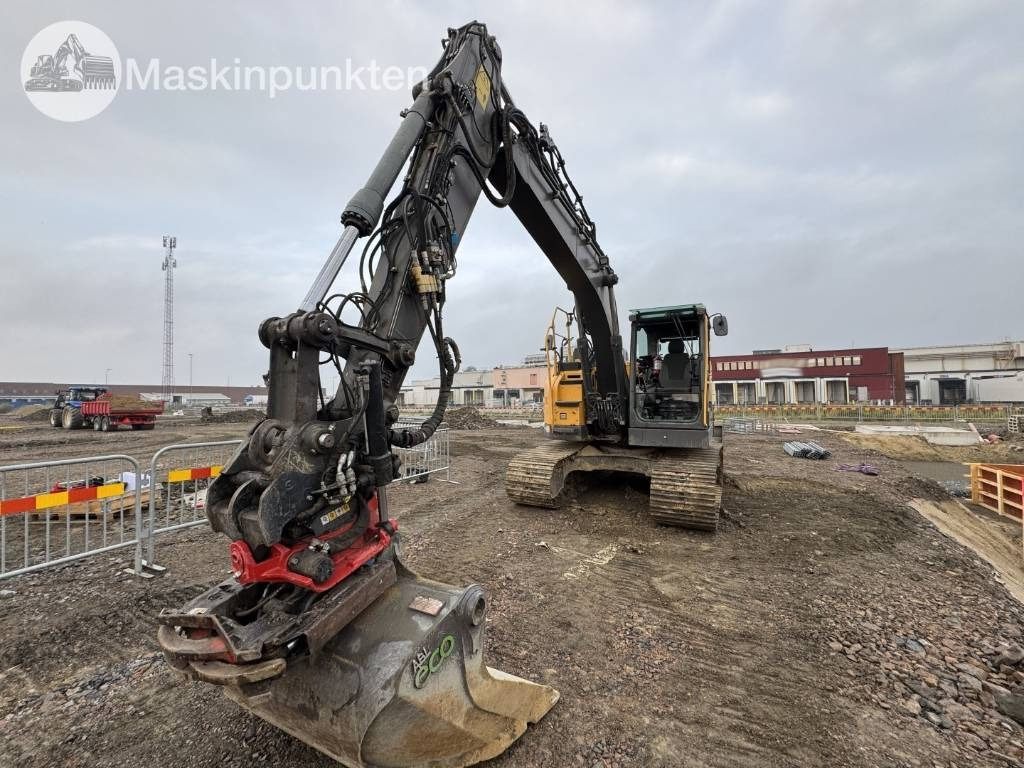 Volvo ECR 145 EL - Ekskavator me zinxhirë: foto 1 Volvo ECR 145 EL - Ekskavator me zinxhirë: foto 1