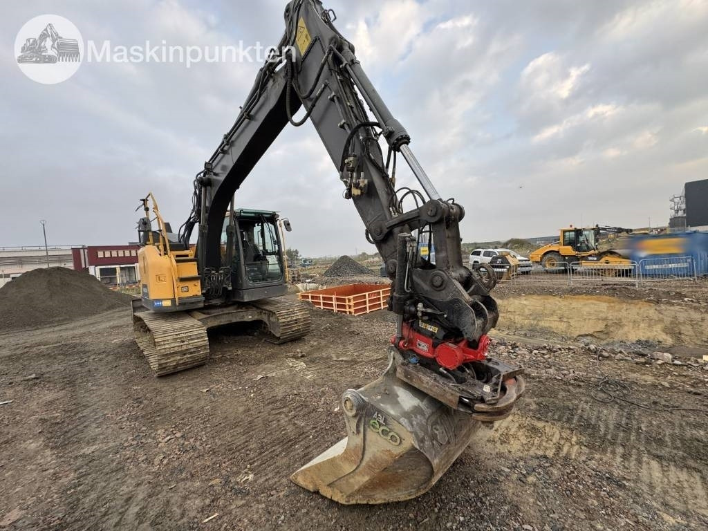 Volvo ECR 145 EL - Ekskavator me zinxhirë: foto 4 Volvo ECR 145 EL - Ekskavator me zinxhirë: foto 4
