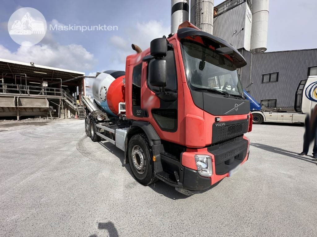 Volvo FE 320 - Autobetoniere: foto 5 Volvo FE 320 - Autobetoniere: foto 5