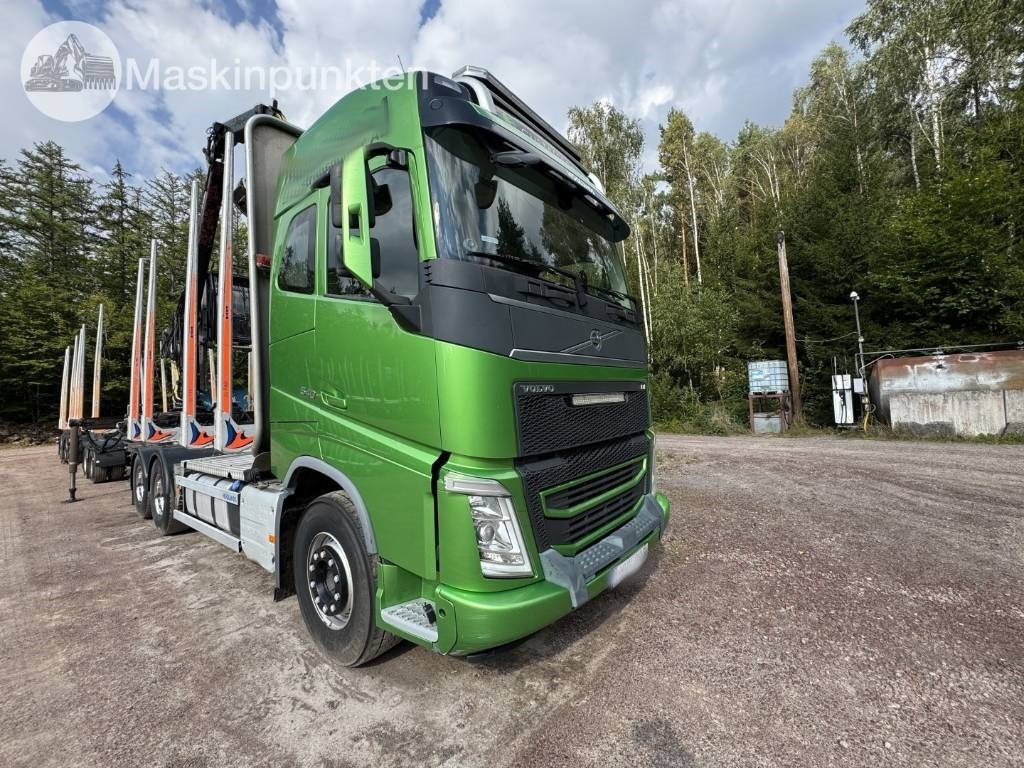 Volvo FH 16 550 - Kamion për transport druri: foto 4 Volvo FH 16 550 - Kamion për transport druri: foto 4