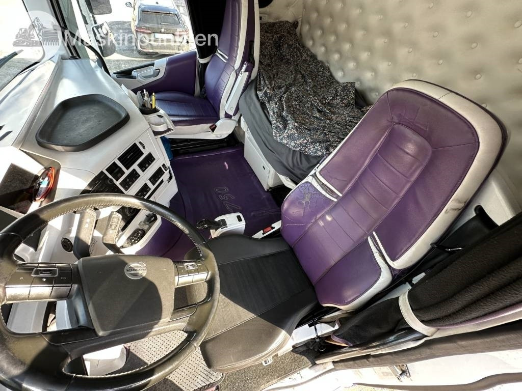 Kamion vagonetë Volvo FH 16 750: foto 14