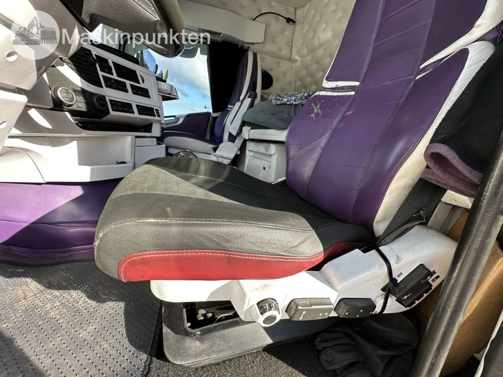 Kamion vagonetë Volvo FH 16 750: foto 12