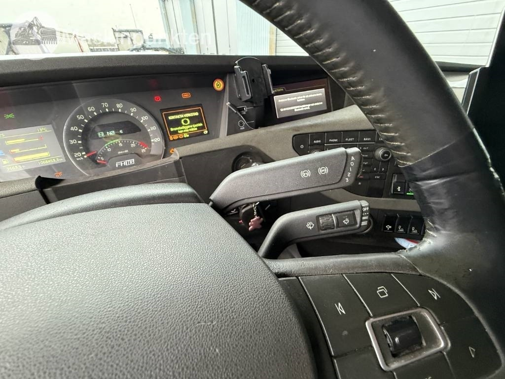 Lizingu i Volvo FH 16  Volvo FH 16: foto 23