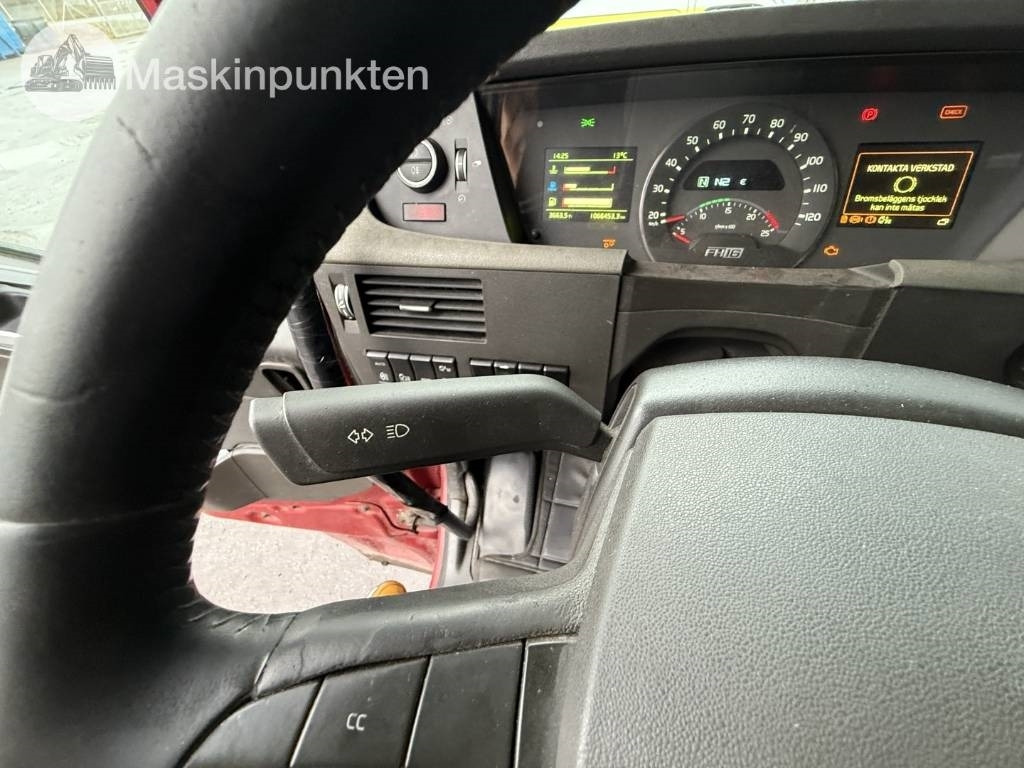 Lizingu i Volvo FH 16  Volvo FH 16: foto 22