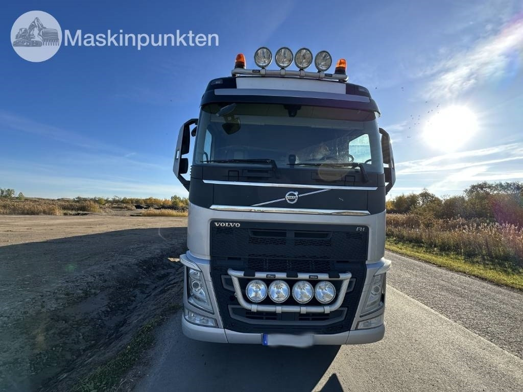 Volvo FH 6*2 - Kamion vetëngarkues: foto 2 Volvo FH 6*2 - Kamion vetëngarkues: foto 2