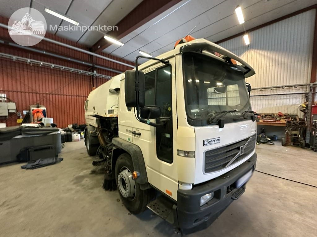 Volvo FL 618 - Kamion mbeturinash: foto 4 Volvo FL 618 - Kamion mbeturinash: foto 4