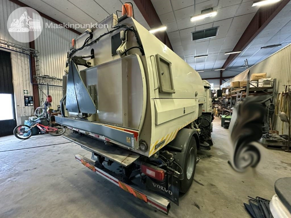 Volvo FL 618 - Kamion mbeturinash: foto 5 Volvo FL 618 - Kamion mbeturinash: foto 5