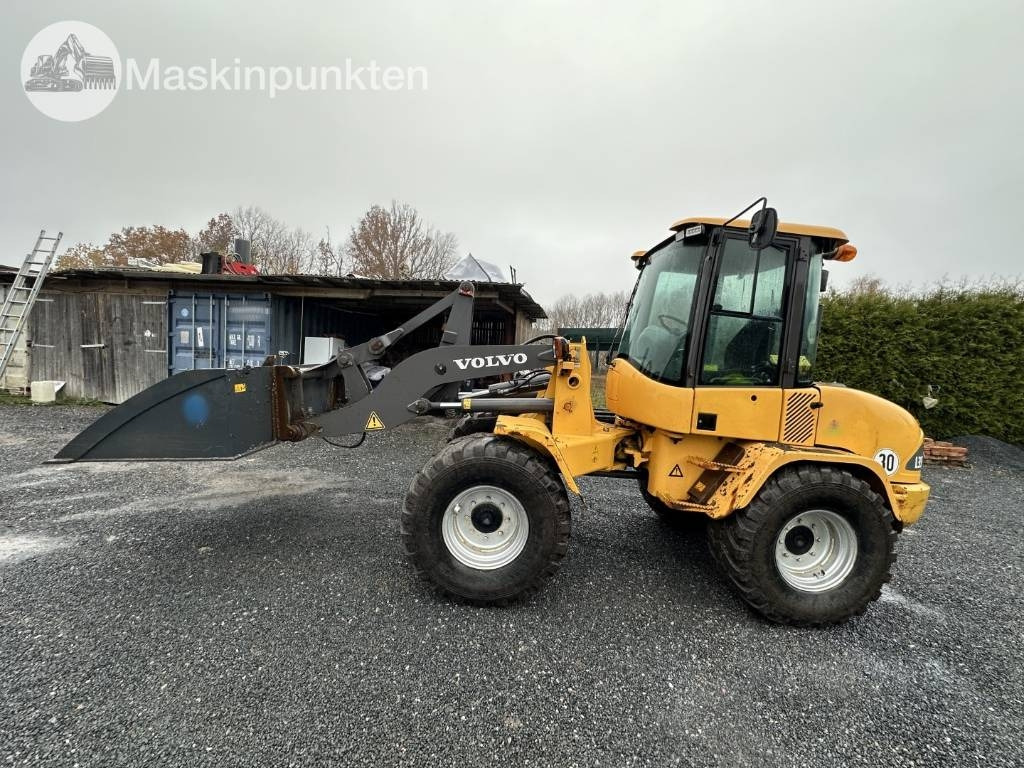 Volvo L 35 B - Fadrom me goma: foto 1 Volvo L 35 B - Fadrom me goma: foto 1