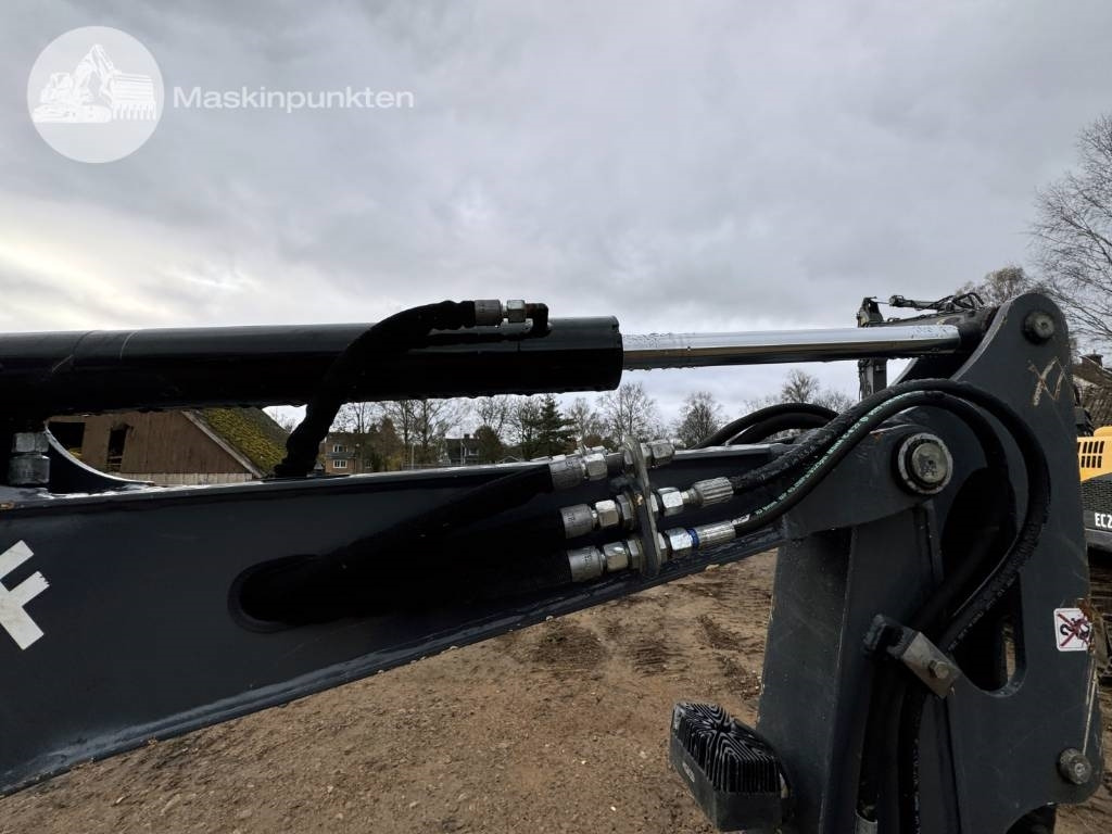 Lizingu i Yanmar TC 22  Yanmar TC 22: foto 17