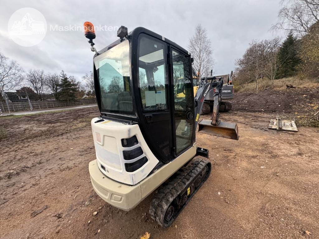 Lizingu i Yanmar TC 22  Yanmar TC 22: foto 6