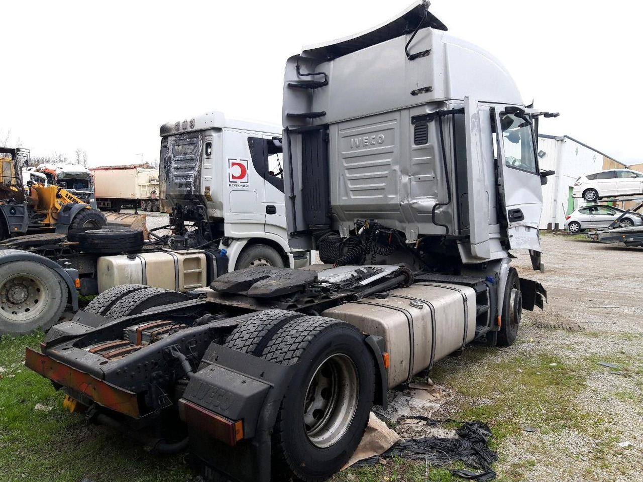 IVECO STRALIS 460 E6 - Gjysmë-kamion: foto 4 IVECO STRALIS 460 E6 - Gjysmë-kamion: foto 4