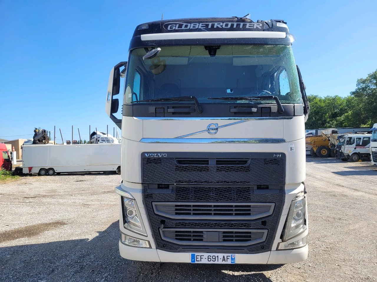 VOLVO FH 460 EURO6 4X2 - Gjysmë-kamion: foto 2 VOLVO FH 460 EURO6 4X2 - Gjysmë-kamion: foto 2