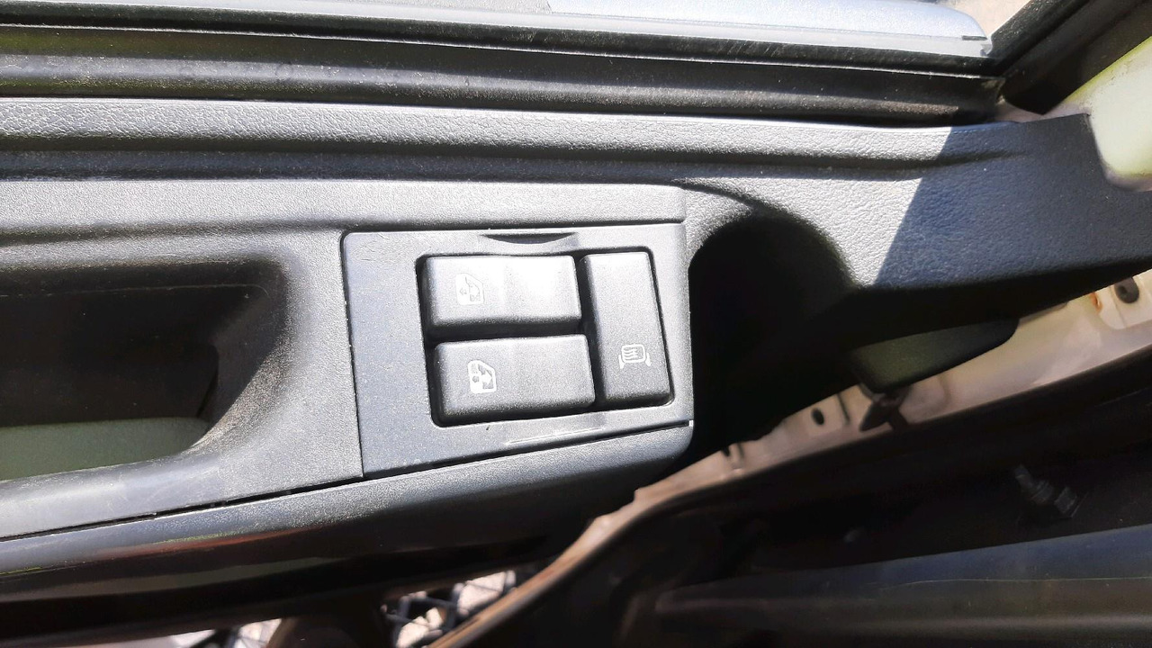 Kamion frigorifer RENAULT PORTEUR FRIGO D: foto 16