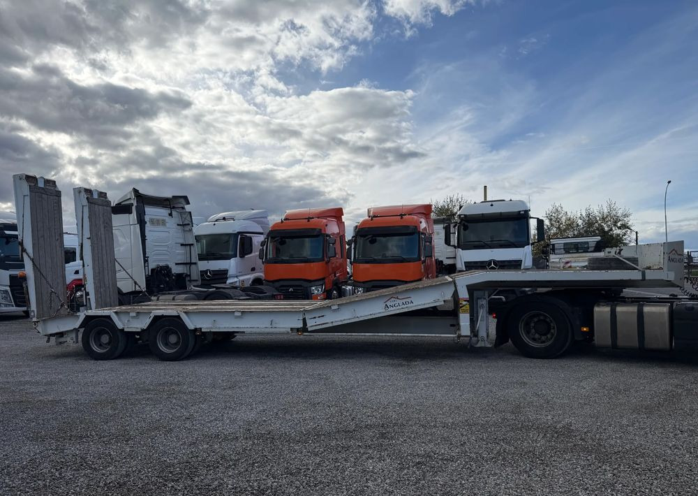 ACTM NISKOPODWOZIE RUCHOMA PODŁOGA DWIE OSIE - Gjysmë rimorkio autotransportuese: foto 5 ACTM NISKOPODWOZIE RUCHOMA PODŁOGA DWIE OSIE - Gjysmë rimorkio autotransportuese: foto 5