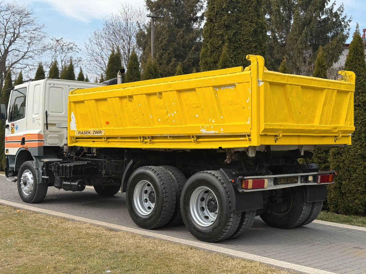 Kamion vetëshkarkues DAF CF 85 400   6x4  KIPPER: foto 6