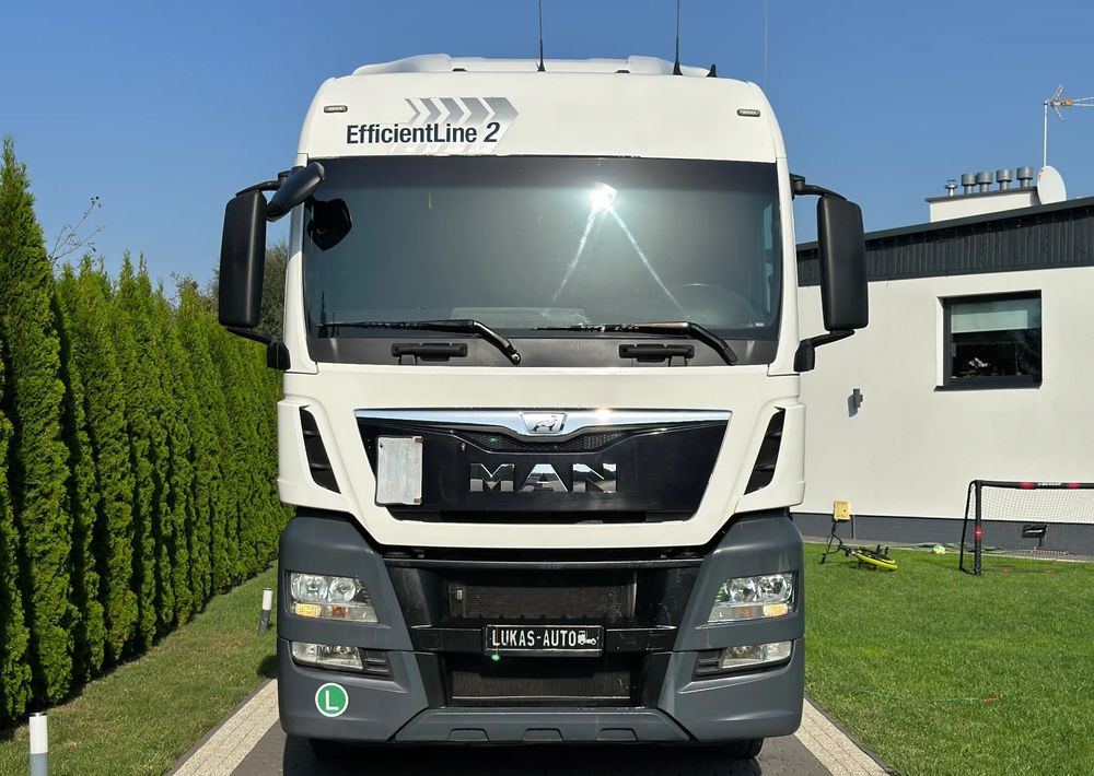 MAN TGX 18.440 HYDRAULIKA - Gjysmë-kamion: foto 2 MAN TGX 18.440 HYDRAULIKA - Gjysmë-kamion: foto 2