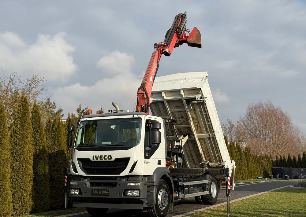 Iveco STRALIS 330 / 4x2 / FASSI F135 / WYWROTKA - Kamion vetëshkarkues: foto 1 Iveco STRALIS 330 / 4x2 / FASSI F135 / WYWROTKA - Kamion vetëshkarkues: foto 1