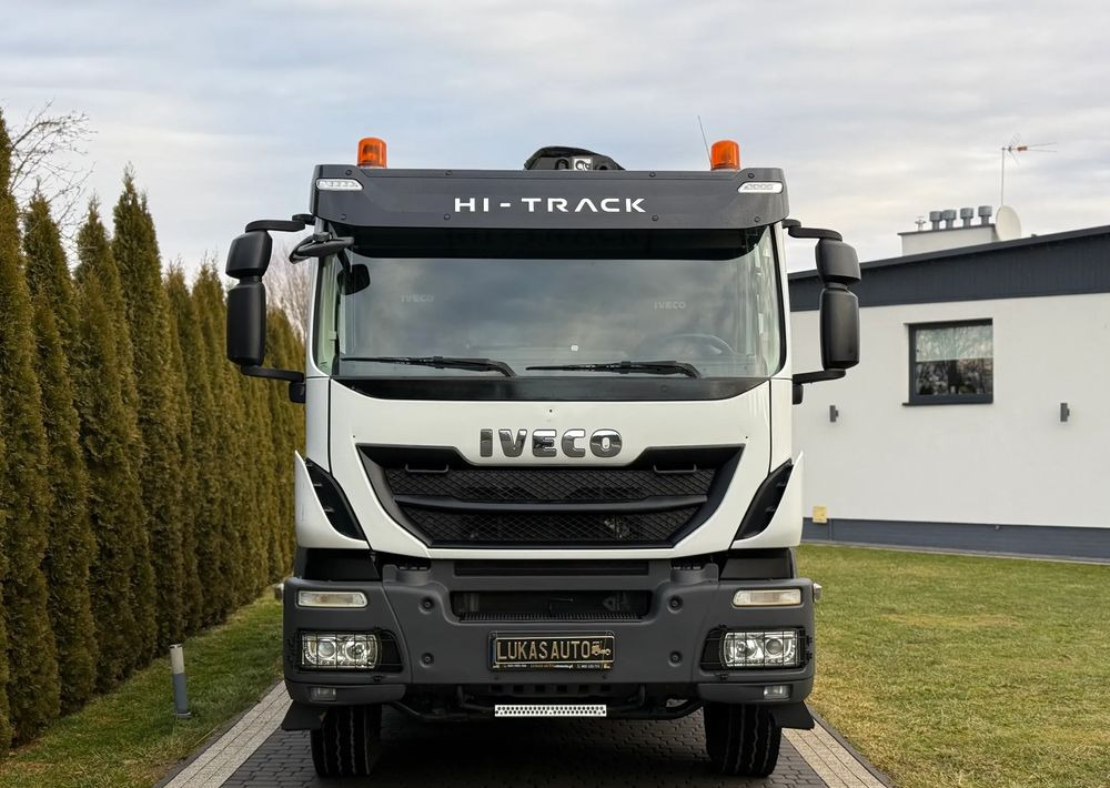 Iveco TRAKKER 450 6X4 PODWÓJNA HYDRO-BURTA HIAB 104 - Kamion vetëshkarkues: foto 3 Iveco TRAKKER 450 6X4 PODWÓJNA HYDRO-BURTA HIAB 104 - Kamion vetëshkarkues: foto 3
