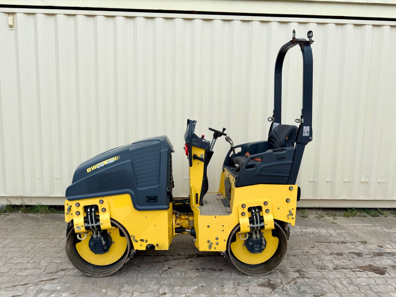 BOMAG BW80AD-5 / 2018 BJ / 1.005 H / 1.550 KG - Rul rrugësh: foto 2 BOMAG BW80AD-5 / 2018 BJ / 1.005 H / 1.550 KG - Rul rrugësh: foto 2