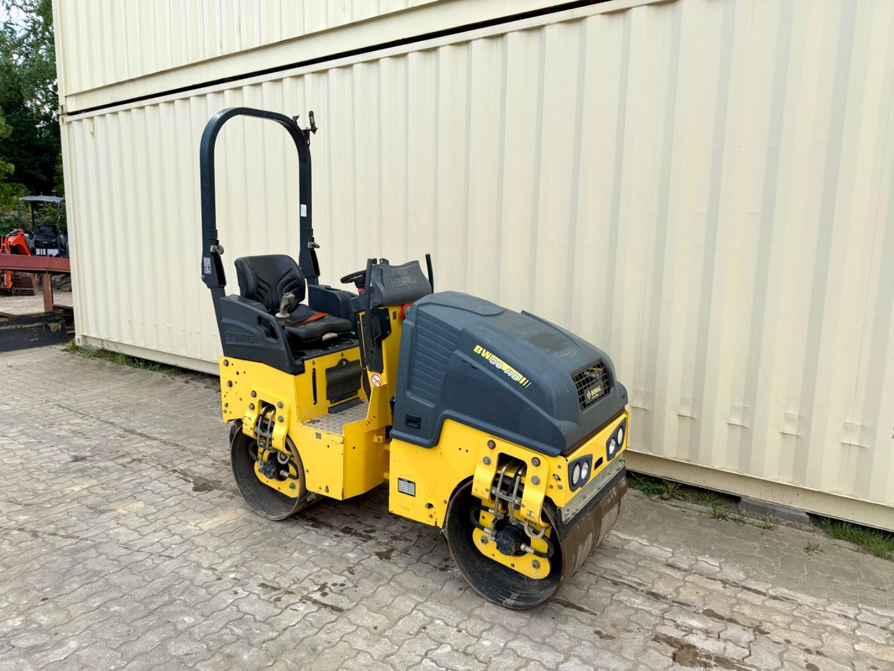 BOMAG BW80AD-5 / 2018 BJ / 1.005 H / 1.550 KG - Rul rrugësh: foto 4 BOMAG BW80AD-5 / 2018 BJ / 1.005 H / 1.550 KG - Rul rrugësh: foto 4