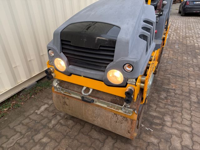 Rul rrugësh Hamm HD10VV / 2016 BJ / 1.235 H /  2.475 KG: foto 9