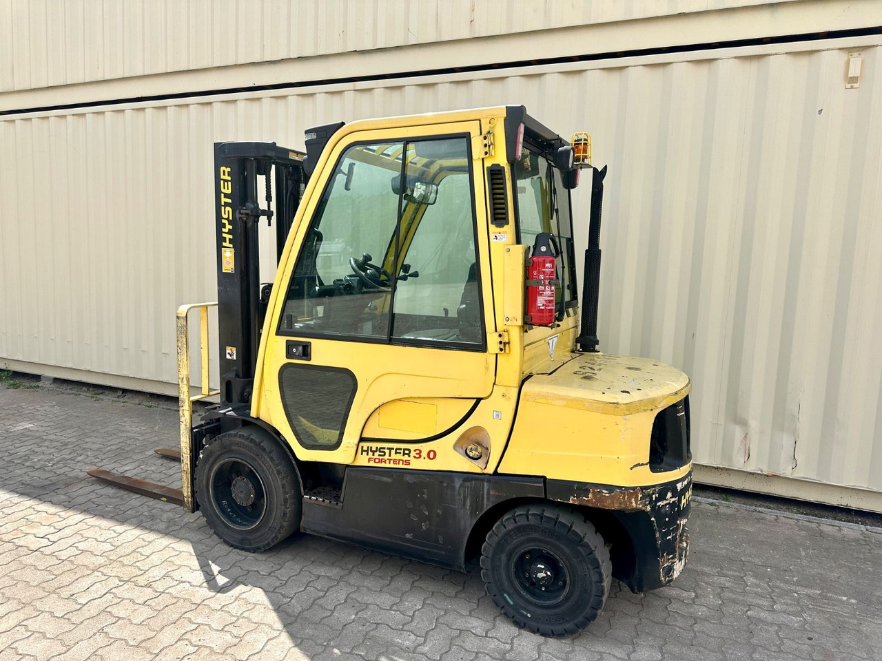 Hyster H3.0FT / Diesel / Triplex / Ex Armee - Pirun më naftë: foto 3 Hyster H3.0FT / Diesel / Triplex / Ex Armee - Pirun më naftë: foto 3