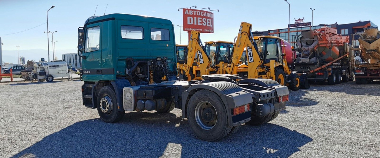 Mercedes-Benz ACTROS 1843 - Gjysmë-kamion: foto 4 Mercedes-Benz ACTROS 1843 - Gjysmë-kamion: foto 4