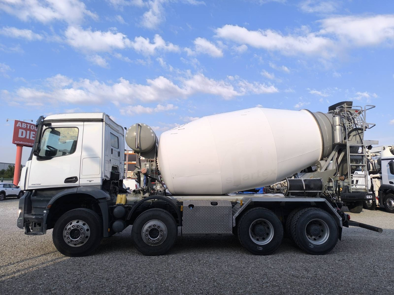 MERCEDES-BENZ AROCS 3242 CIFA 9M3 - Autobetoniere: foto 4 MERCEDES-BENZ AROCS 3242 CIFA 9M3 - Autobetoniere: foto 4