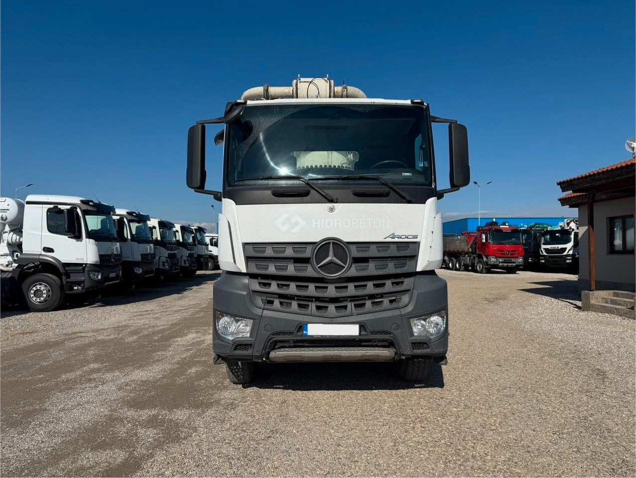 Mercedes-Benz AROCS 3743 PUTZMEISTER M47-5 - Pompë betoni: foto 2 Mercedes-Benz AROCS 3743 PUTZMEISTER M47-5 - Pompë betoni: foto 2