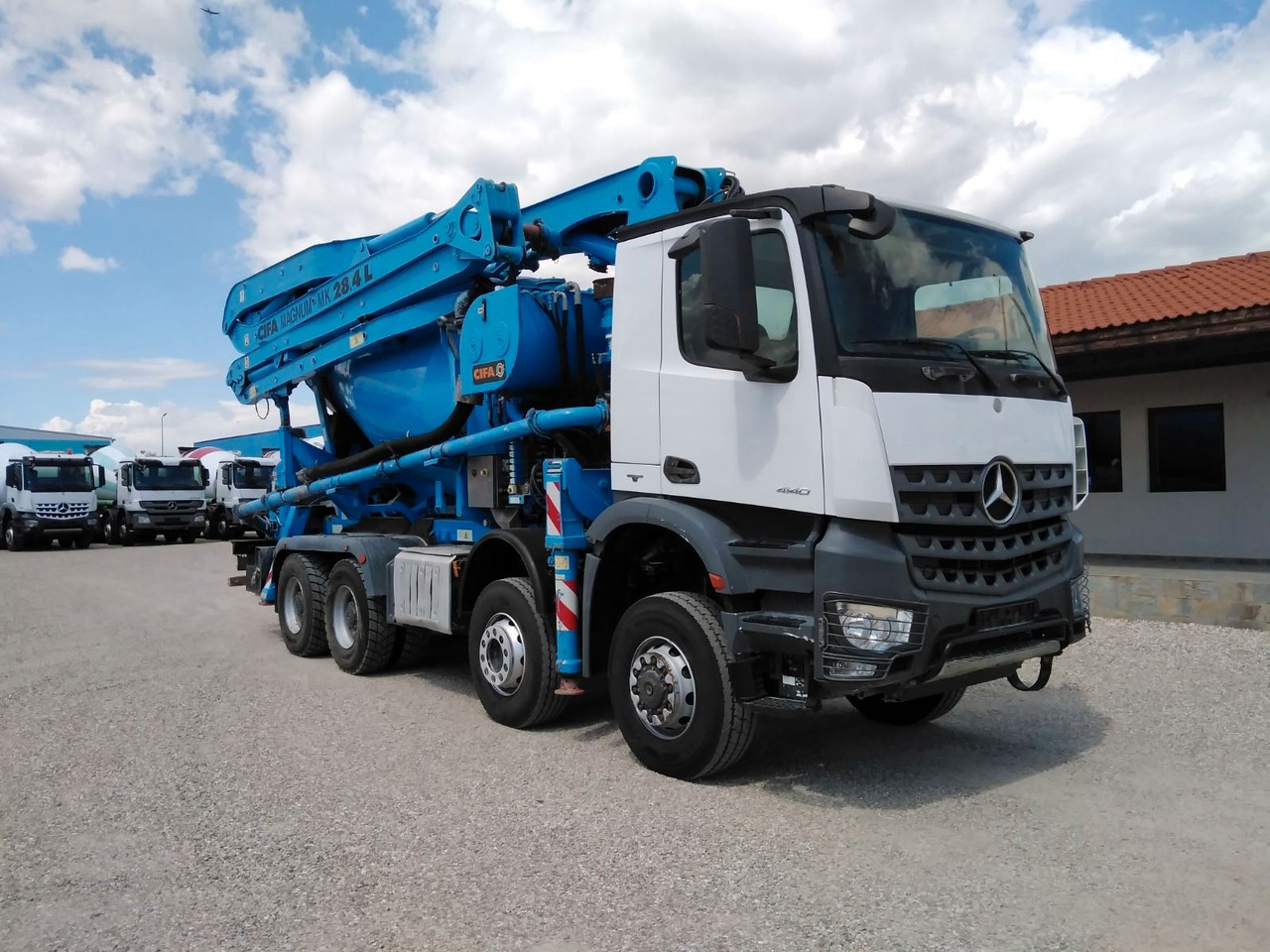 Mercedes-Benz AROCS 4140 CIFA MAGNUM MK28.4L 8X6 - Pompë betoni: foto 1 Mercedes-Benz AROCS 4140 CIFA MAGNUM MK28.4L 8X6 - Pompë betoni: foto 1