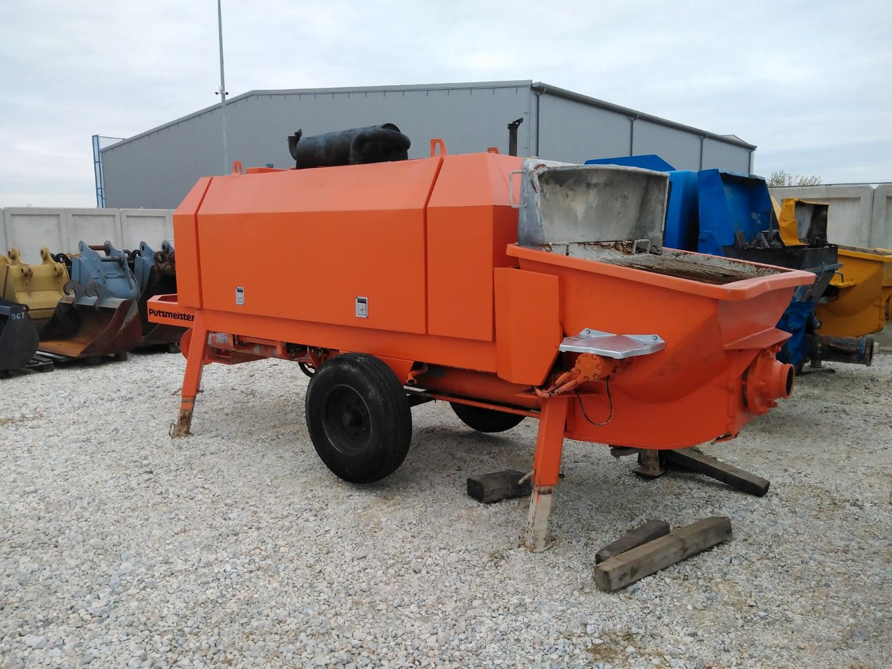 PUTZMEISTER BSA 1407 D - Pompë stacionare betoni: foto 4 PUTZMEISTER BSA 1407 D - Pompë stacionare betoni: foto 4