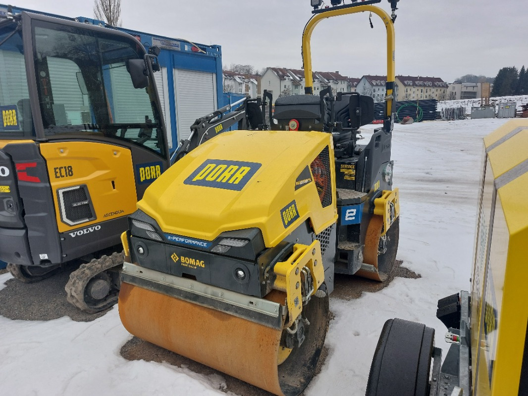 BOMAG DE BW 120 ADe-5 - Rul: foto 1 BOMAG DE BW 120 ADe-5 - Rul: foto 1