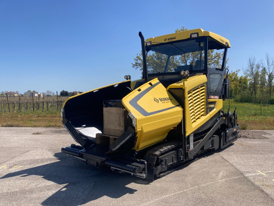 BOMAG IT BF 700 C-2 S500 Stage IV/Tier 4f - Shtrues asfalti: foto 1 BOMAG IT BF 700 C-2 S500 Stage IV/Tier 4f - Shtrues asfalti: foto 1