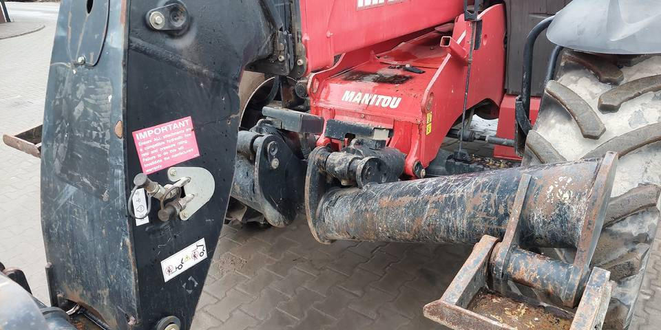 Lizingu i  Ładowarka teleskopowa Manitou MT1335 13m 3,5t 2014 Ładowarka teleskopowa Manitou MT1335 13m 3,5t 2014: foto 8