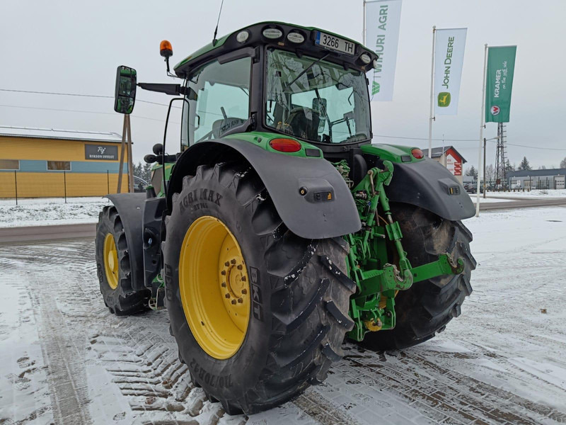 John Deere 6215R - Traktor: foto 5 John Deere 6215R - Traktor: foto 5