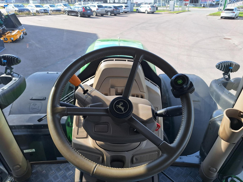 Traktor John Deere 6R 155: foto 14 Traktor John Deere 6R 155: foto 14
