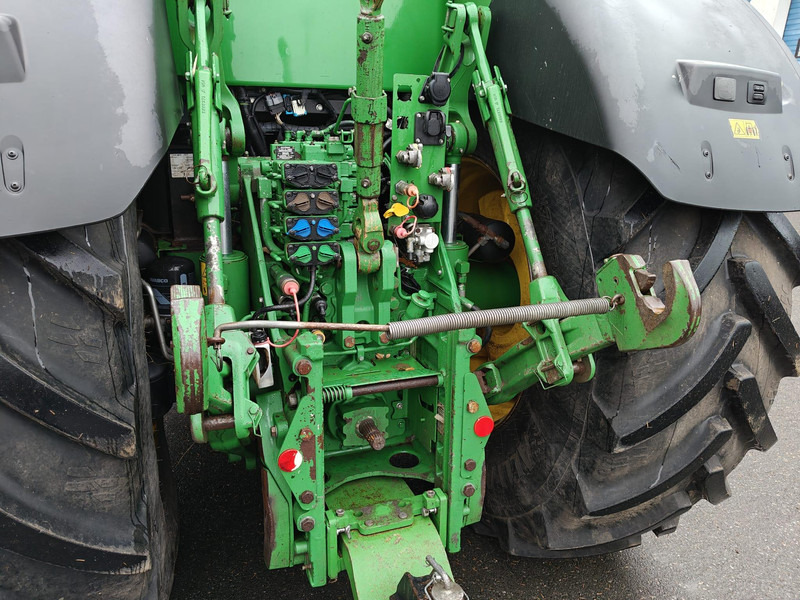 Traktor John Deere 8400R: foto 12 Traktor John Deere 8400R: foto 12