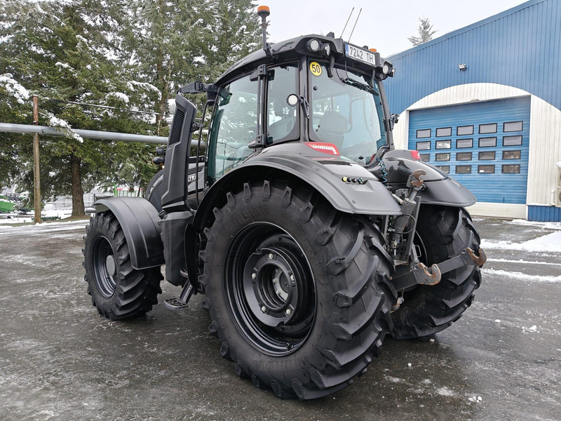 Valtra T255 Versu RTK - Traktor: foto 5 Valtra T255 Versu RTK - Traktor: foto 5