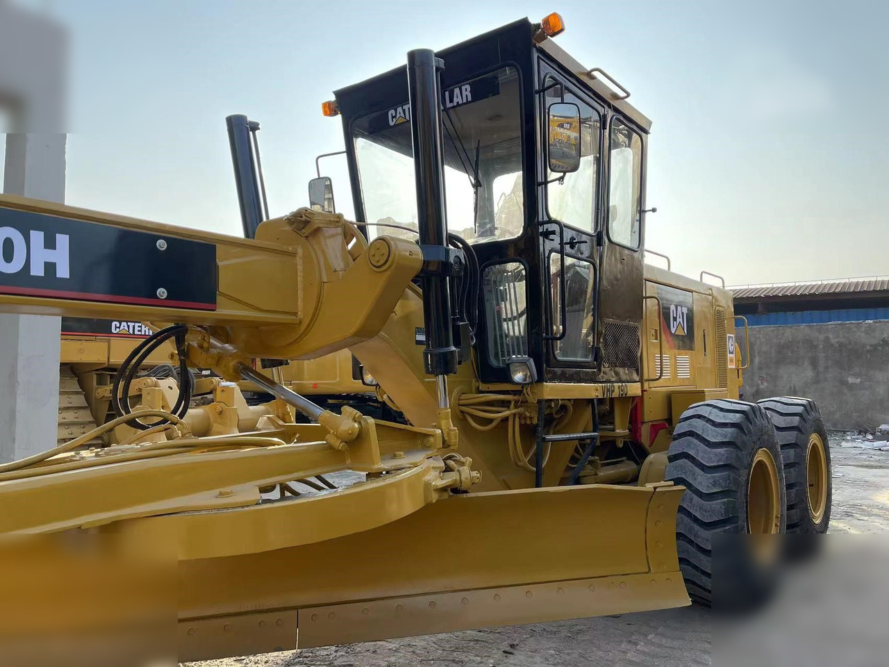 CATERPILLAR 140H - Makinë niveluese: foto 4 CATERPILLAR 140H - Makinë niveluese: foto 4