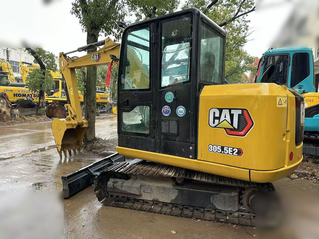 CATERPILLAR 305.5E2 - Miniekskavator: foto 1 CATERPILLAR 305.5E2 - Miniekskavator: foto 1