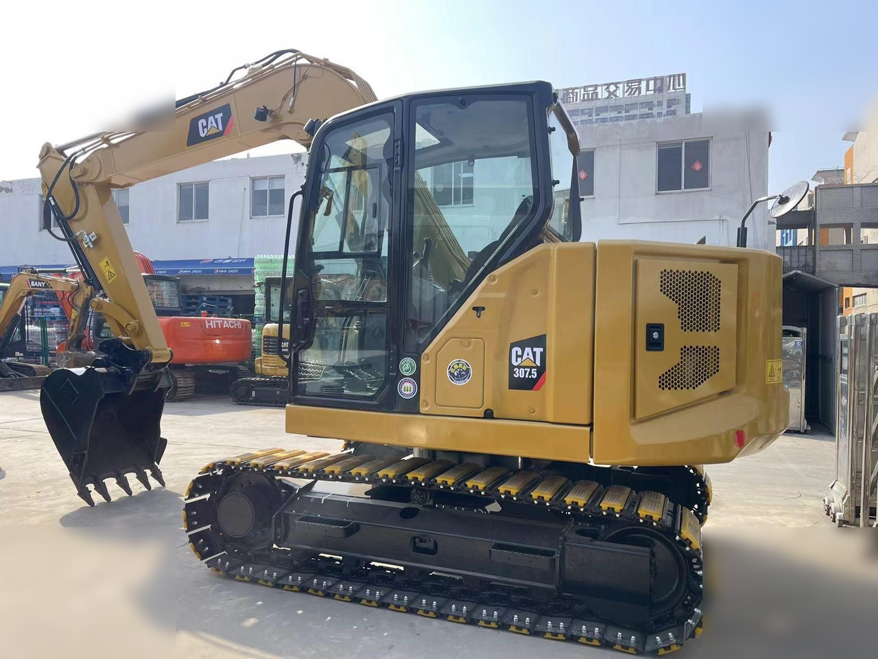 CATERPILLAR 307.5 - Ekskavator me zinxhirë: foto 1 CATERPILLAR 307.5 - Ekskavator me zinxhirë: foto 1