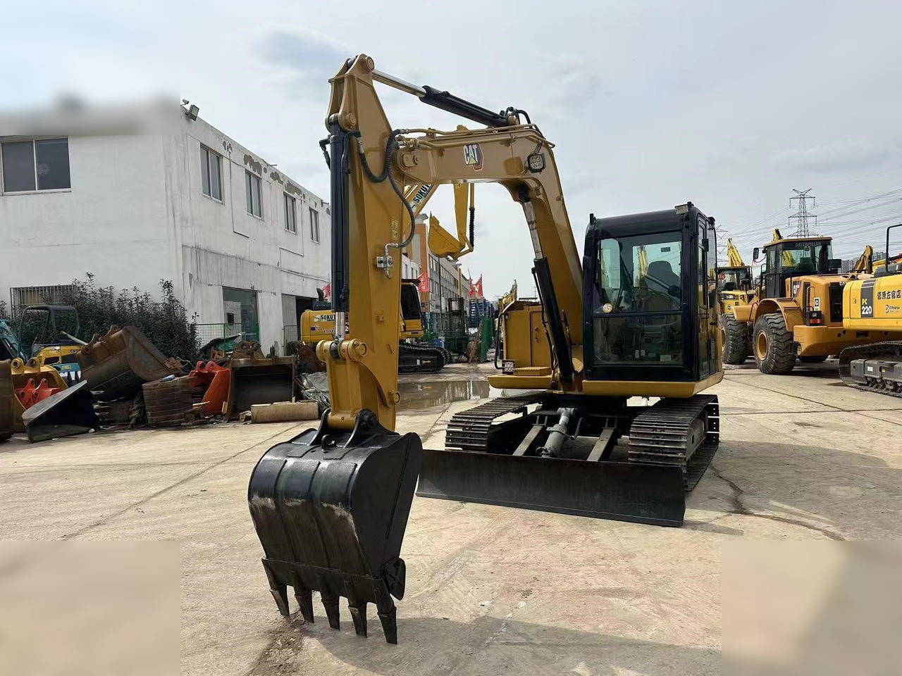CATERPILLAR 307E2 - Ekskavator me zinxhirë: foto 4 CATERPILLAR 307E2 - Ekskavator me zinxhirë: foto 4
