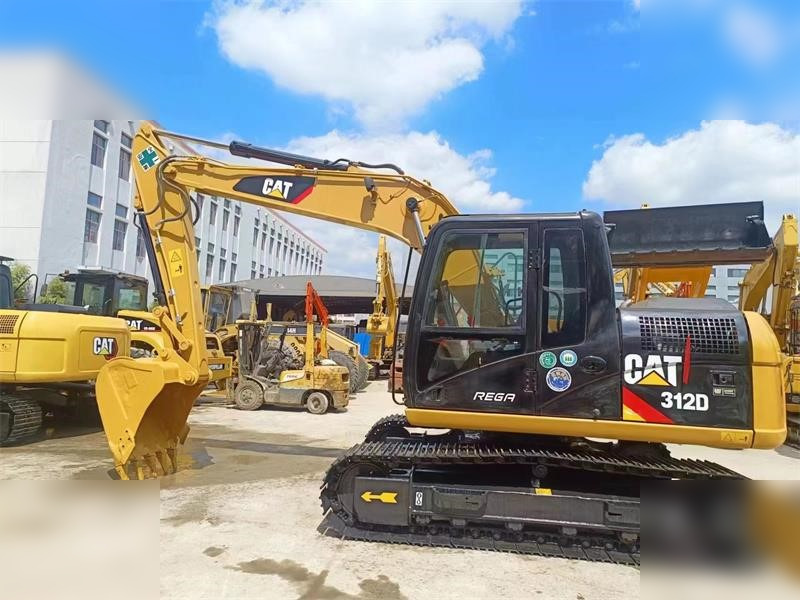 CATERPILLAR 312D - Ekskavator me zinxhirë: foto 1 CATERPILLAR 312D - Ekskavator me zinxhirë: foto 1