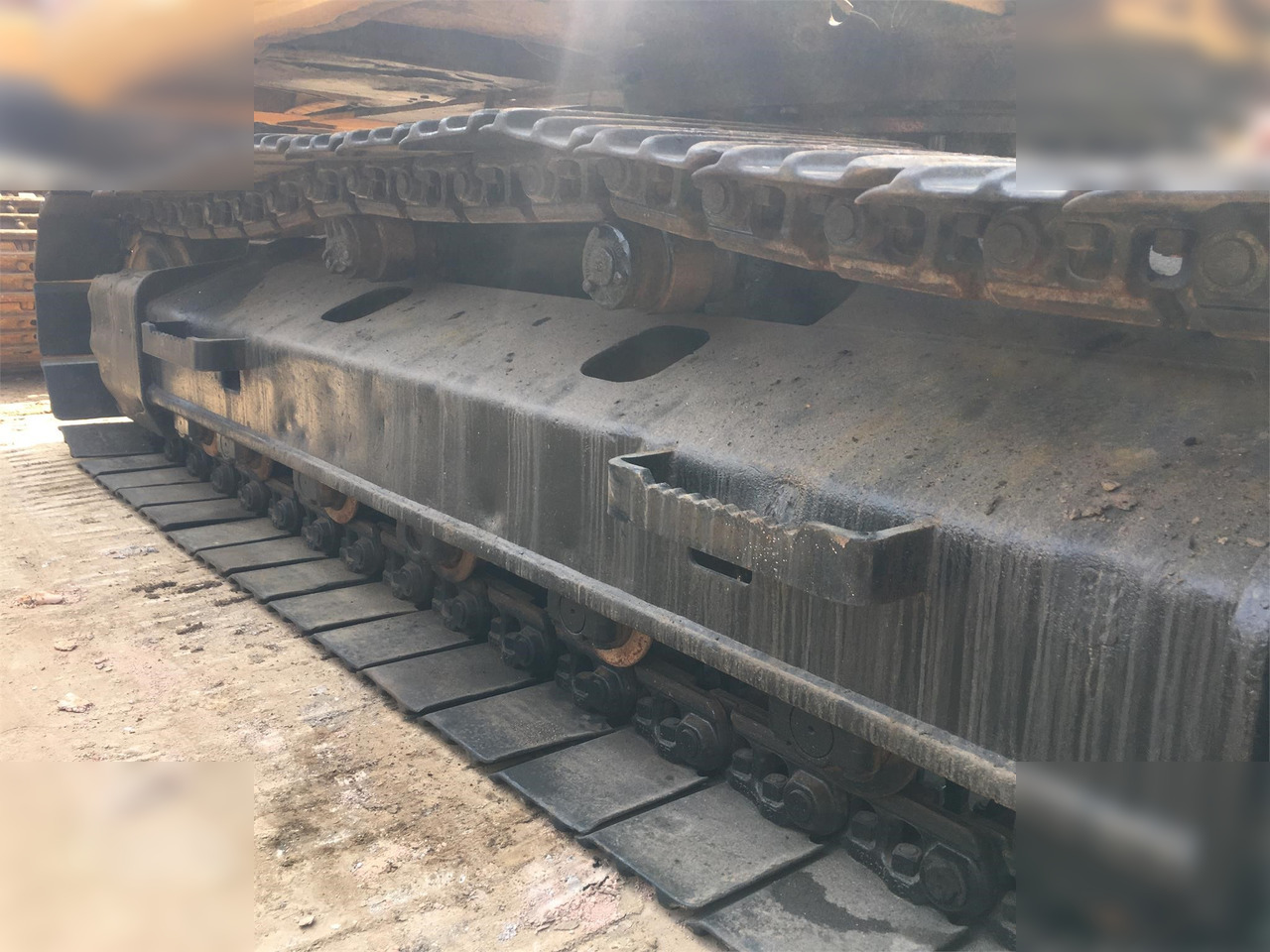 CATERPILLAR 320BL - Ekskavator me zinxhirë: foto 4 CATERPILLAR 320BL - Ekskavator me zinxhirë: foto 4