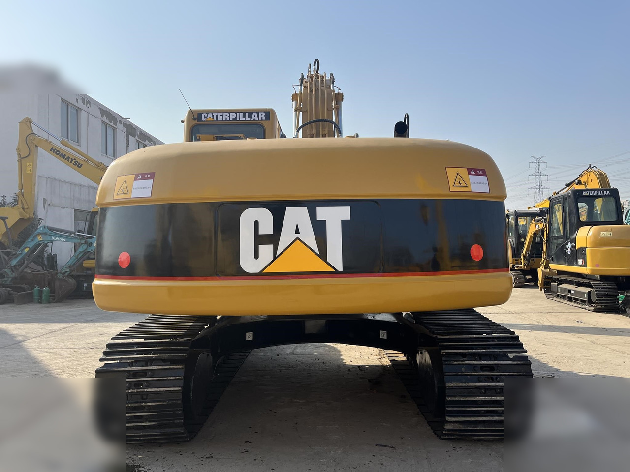 CATERPILLAR 320CL - Ekskavator me zinxhirë: foto 4 CATERPILLAR 320CL - Ekskavator me zinxhirë: foto 4