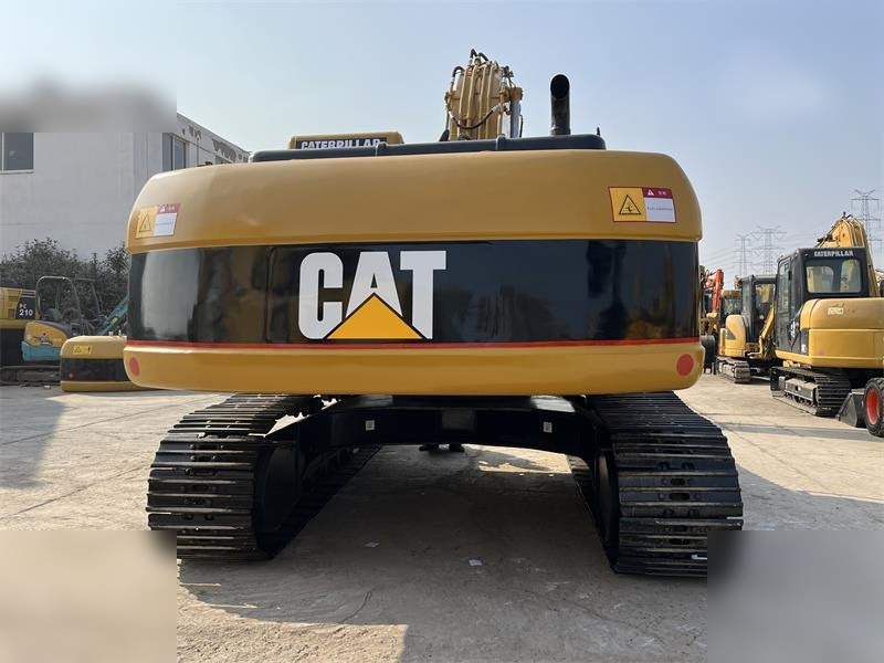 CATERPILLAR 325CL - Ekskavator me zinxhirë: foto 4 CATERPILLAR 325CL - Ekskavator me zinxhirë: foto 4