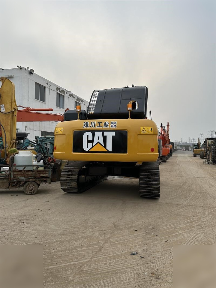 CATERPILLAR 330D - Ekskavator me zinxhirë: foto 5 CATERPILLAR 330D - Ekskavator me zinxhirë: foto 5